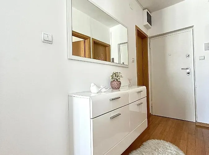 Emili Lägenhet Zadar